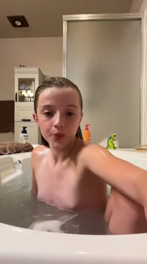 Rub - Premium Video 2194