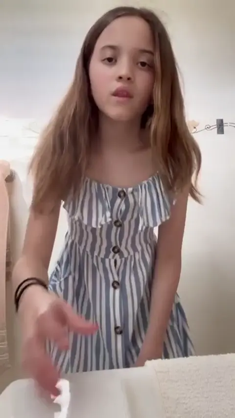 Premium Video 1518