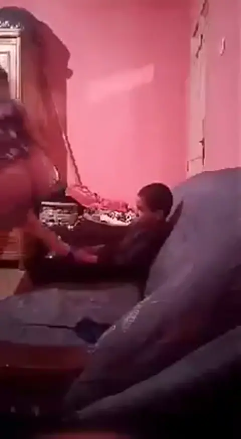 Premium Video 2198