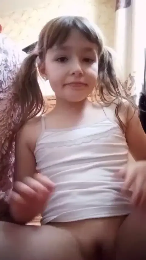 Premium Video 2542