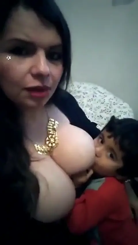 Premium Video 2908