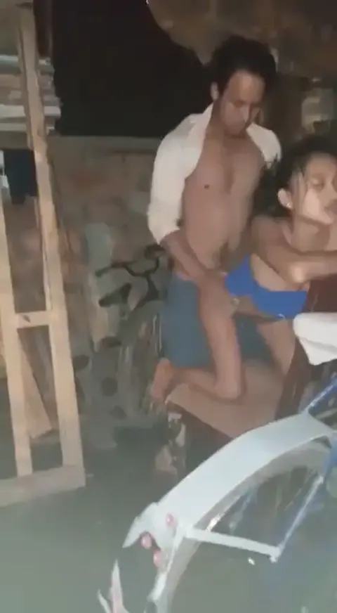 Premium Video 2925