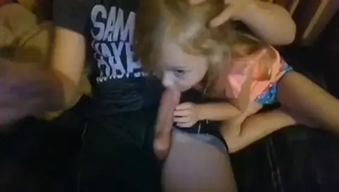 Premium Video 3052