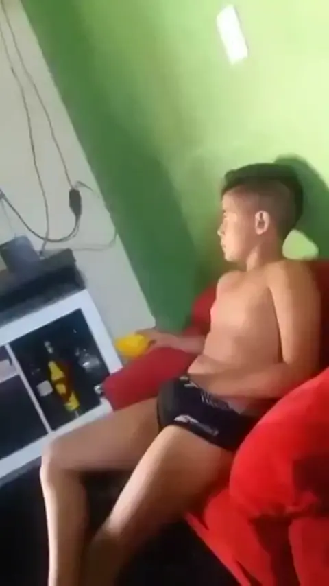 Premium Video 528
